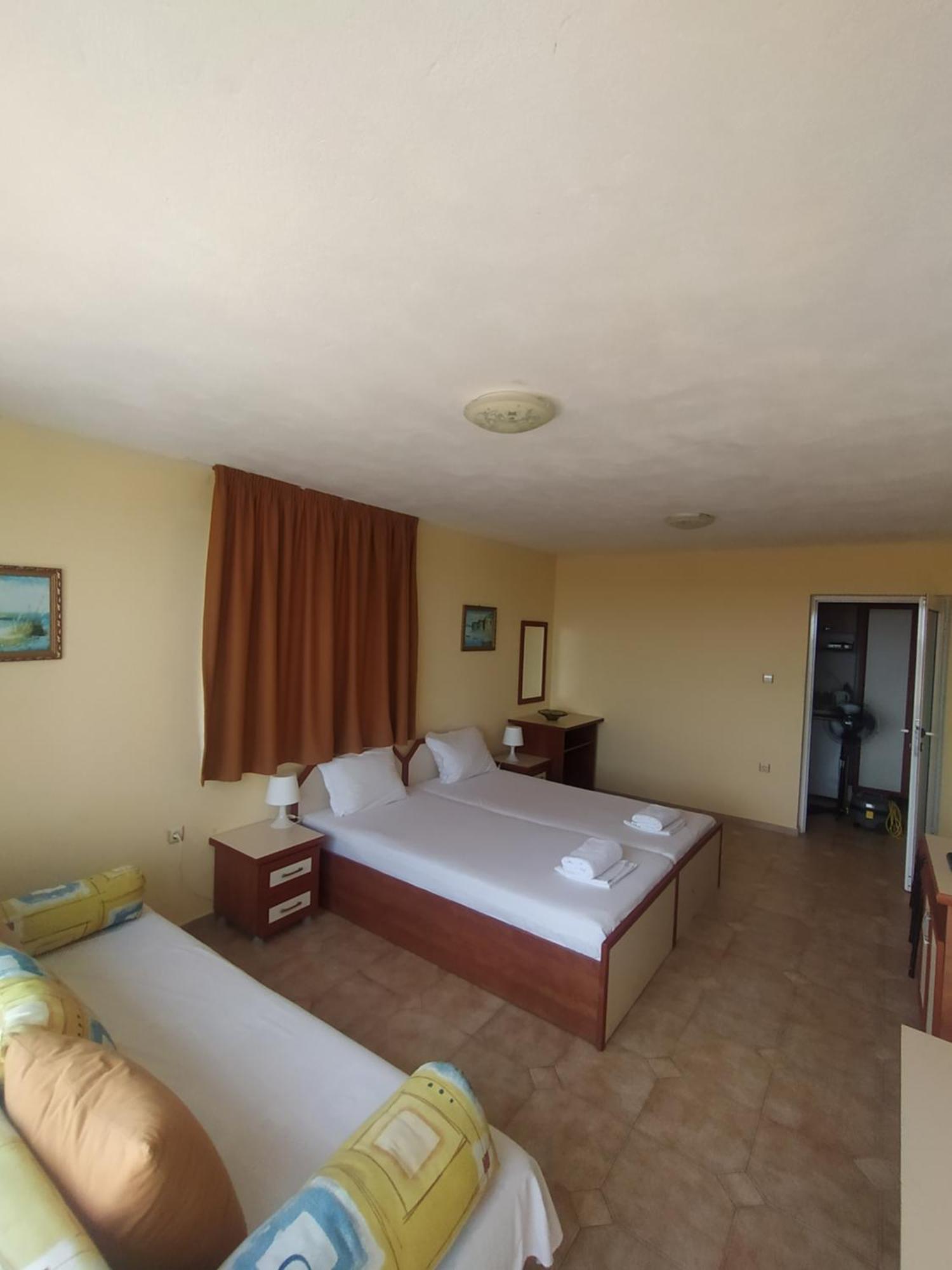Guest House Polikseni Sozopol Værelse billede